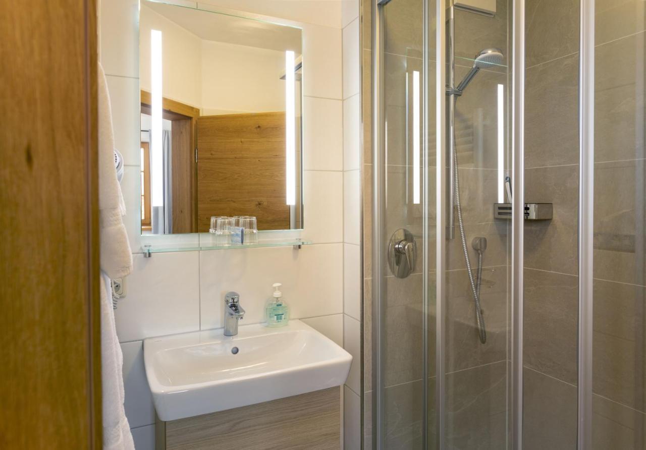 Pension Bernhardhof Otterfing Extérieur photo