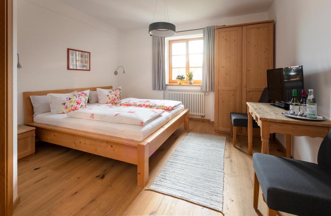 Pension Bernhardhof Otterfing Extérieur photo