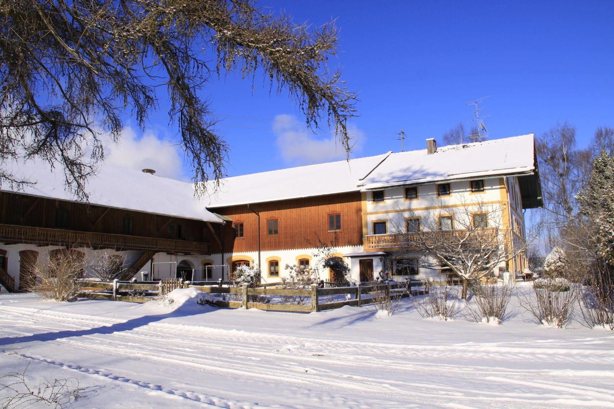 Pension Bernhardhof Otterfing Extérieur photo