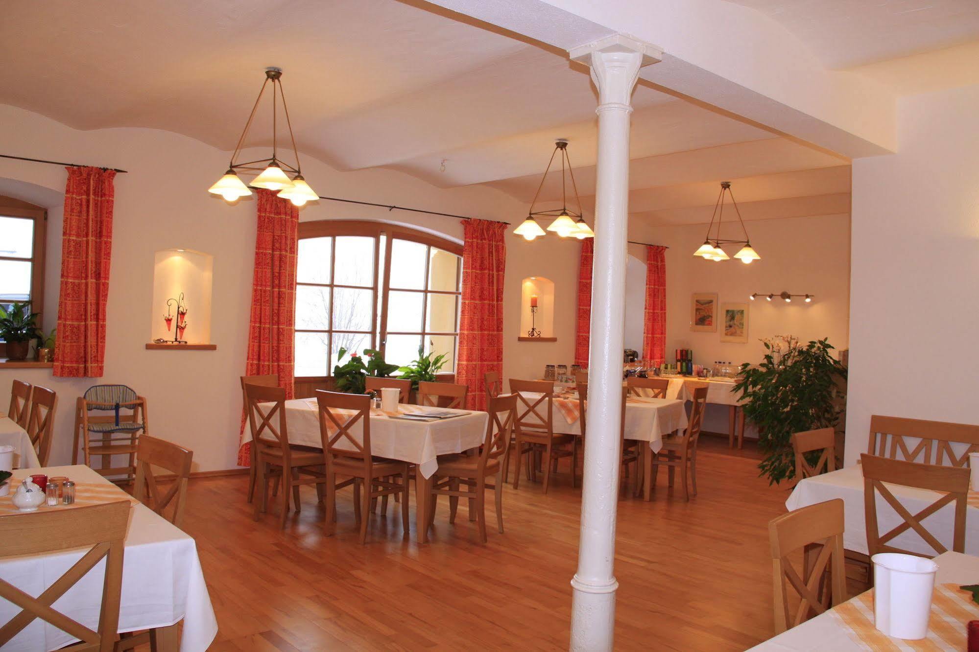Pension Bernhardhof Otterfing Extérieur photo